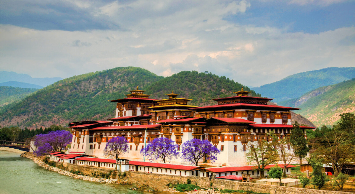 Leh Ladakh Tour
